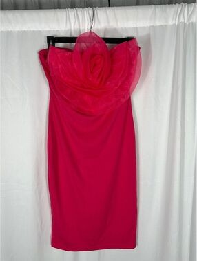 SHEIN Strapless Pink Bodycon Dress with Organza Floral Detail Size Medium